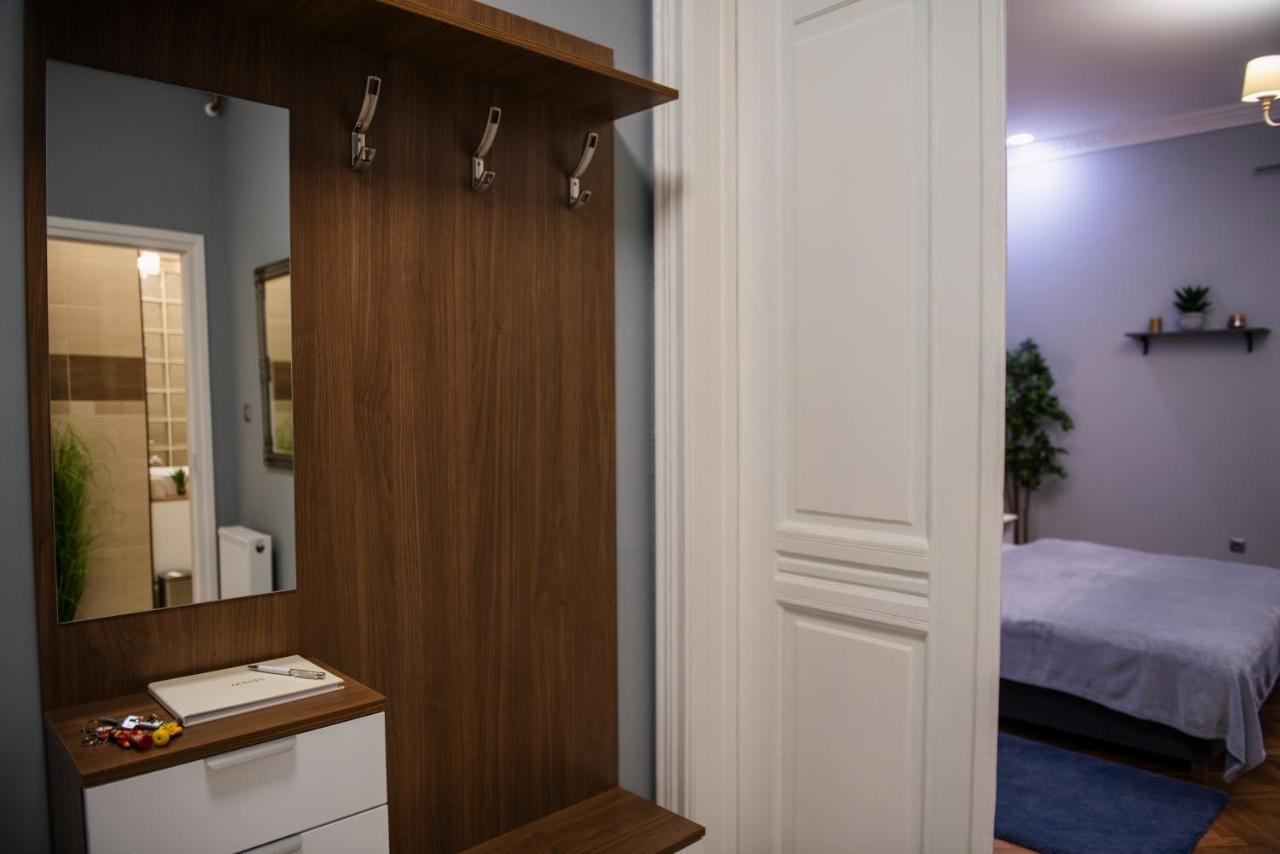 Jacks'S Home Apartman - Free Parking Πετς Εξωτερικό φωτογραφία